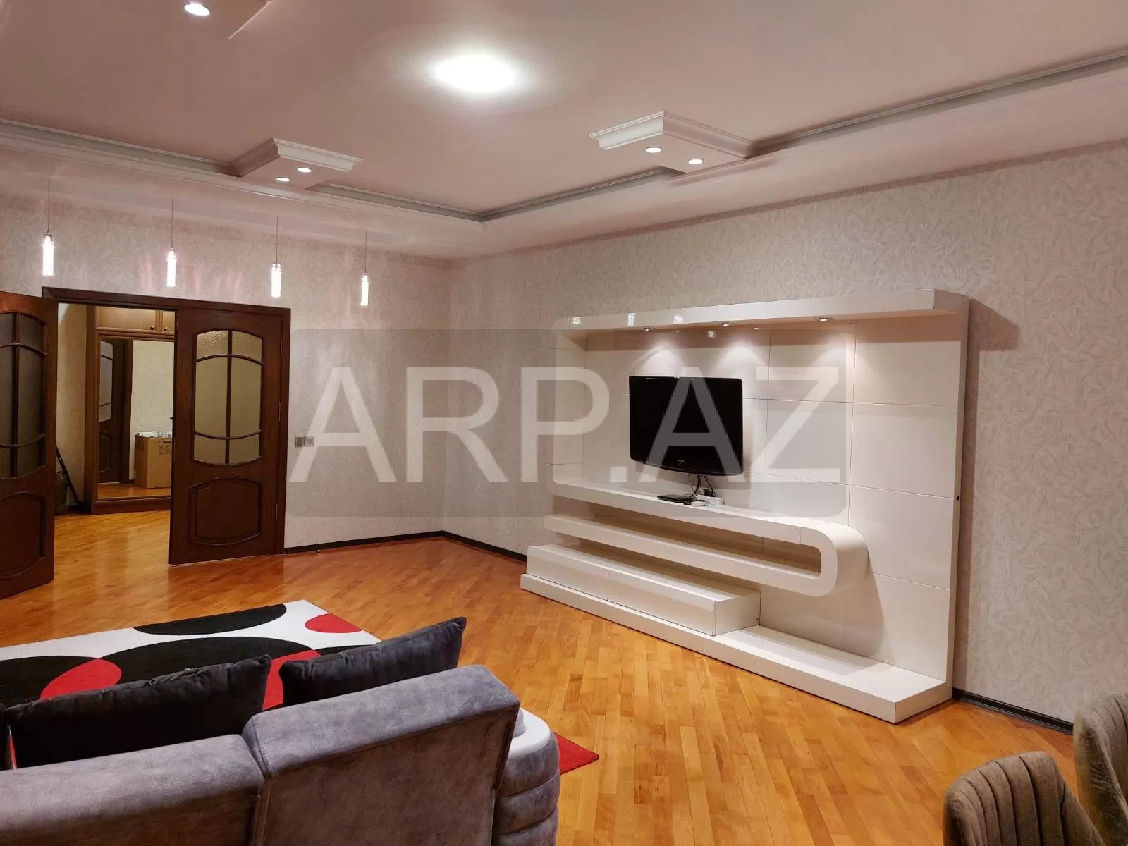 Megafun yaxınlığında 3 otaqlı mənzil kirayə verilir gallery image