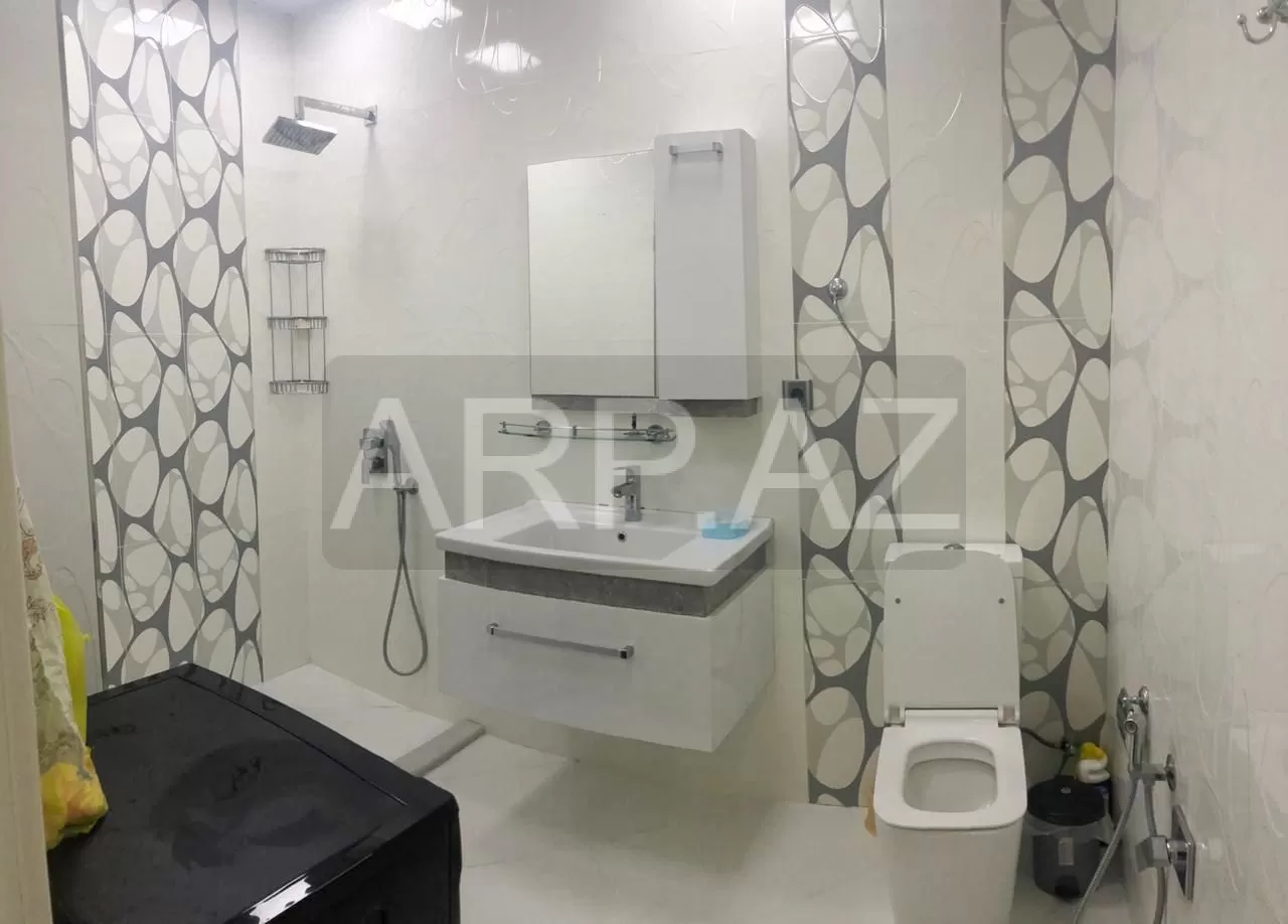 Grand Hyatt-da 3 otaqlı mənzil kirayə verilir gallery image